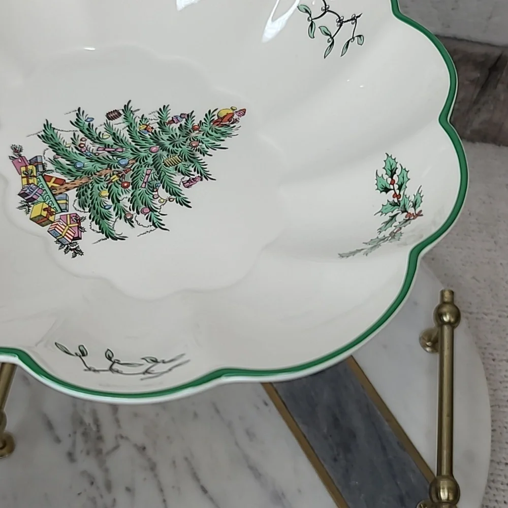Spode Christmas Tree Mint Vintage Collector Medium Scallop/Fluted Oval Platter